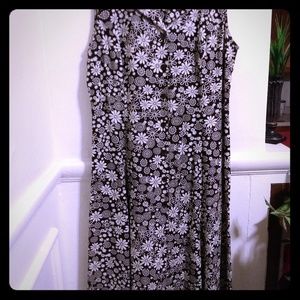 Pretty Sleeveless Button Down Flower Print Dress